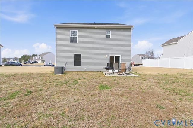 7915 Honeybee Ct, Prince George, VA 23860