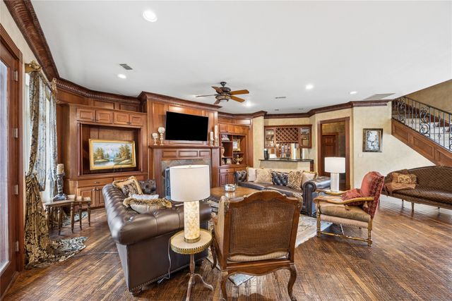 1800 Windermere Drive, Plano, TX 75093