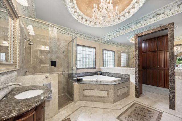 1800 Windermere Drive, Plano, TX 75093