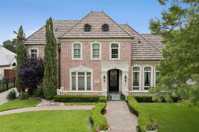 1800 Windermere Drive, Plano, TX 75093