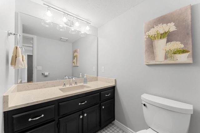 115 Stone Ridge Drive, Branson, MO 65616