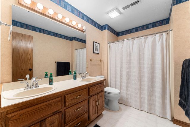 115 Stone Ridge Drive, Branson, MO 65616