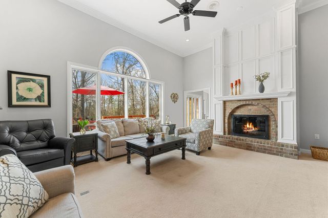 115 Stone Ridge Drive, Branson, MO 65616