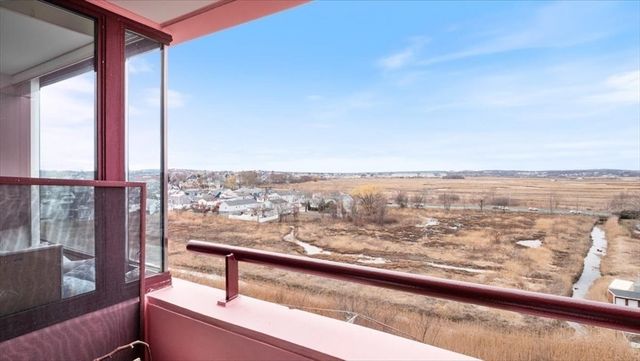 350 Revere Beach Blvd 7S, Revere, MA 02151