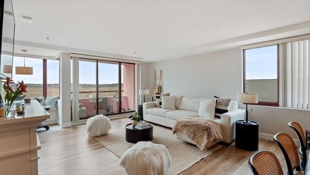 350 Revere Beach Blvd 7S, Revere, MA 02151