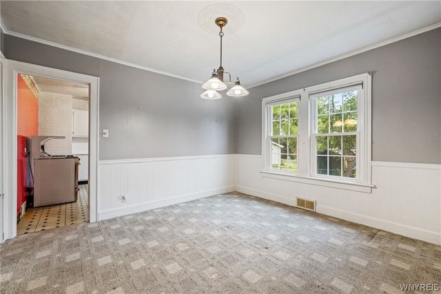 2633 Greenfield Avenue, Hamburg, NY 14075
