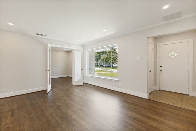 6536 Patrick Drive, Dallas, TX 75214