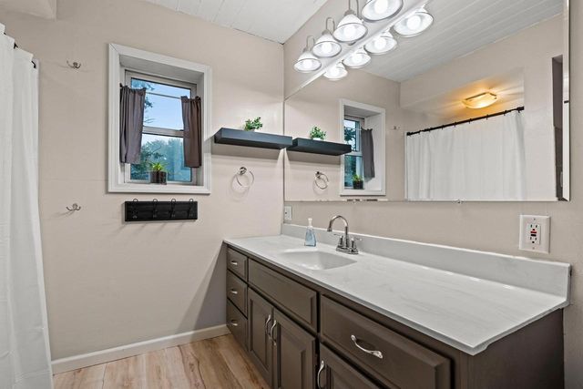 W5801 CTY RD O, Appleton, WI 54913