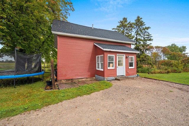 W5801 CTY RD O, Appleton, WI 54913