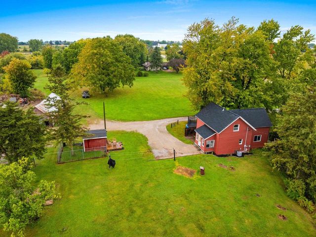 W5801 CTY RD O, Appleton, WI 54913