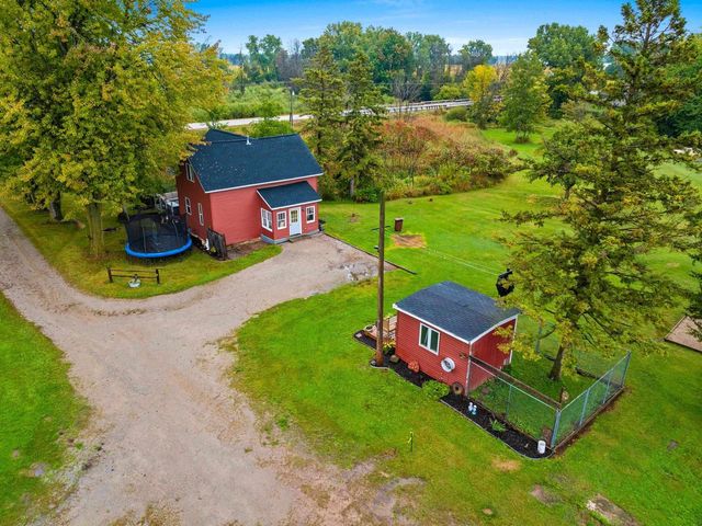 W5801 CTY RD O, Appleton, WI 54913