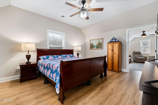 226 Quiet Stroll Lane, Gray, TN 37615