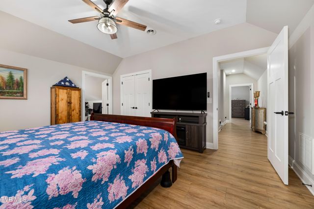 226 Quiet Stroll Lane, Gray, TN 37615