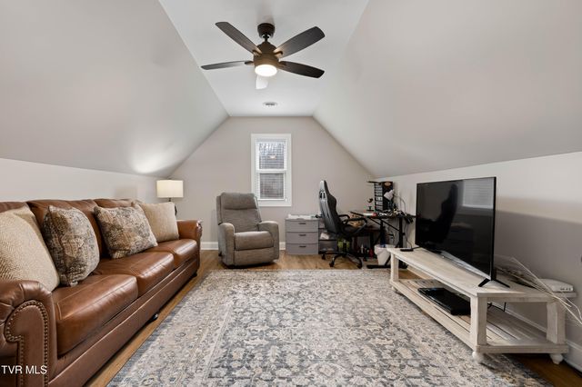 226 Quiet Stroll Lane, Gray, TN 37615