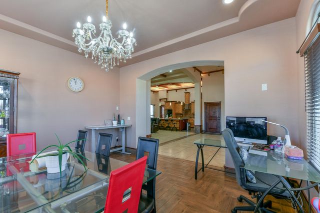 8024 Canoncito Drive NW, Albuquerque, NM 87120