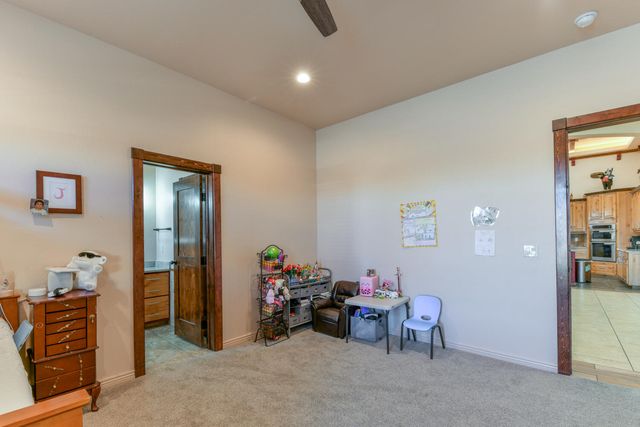 8024 Canoncito Drive NW, Albuquerque, NM 87120