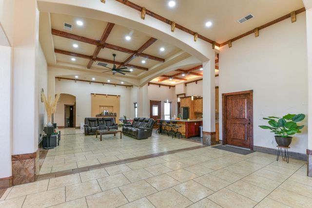 8024 Canoncito Drive NW, Albuquerque, NM 87120