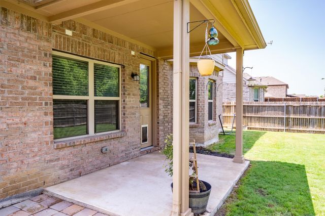 4916 Stillhouse Hollow Lane, Denton, TX 76226