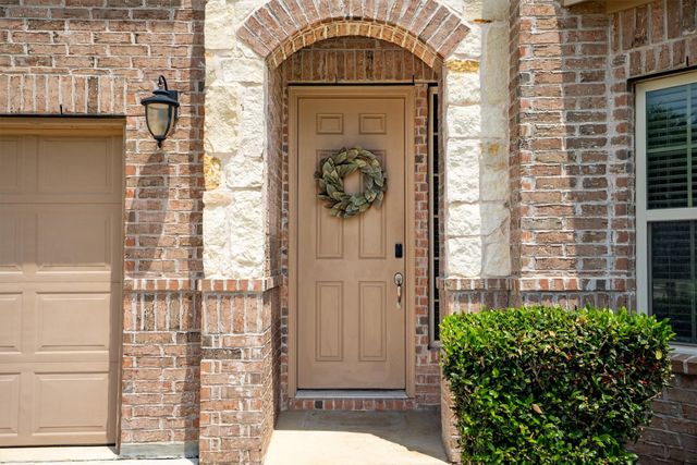 4916 Stillhouse Hollow Lane, Denton, TX 76226