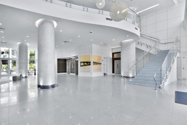 18800 NE 29th Ave PH6, Aventura, FL 33180