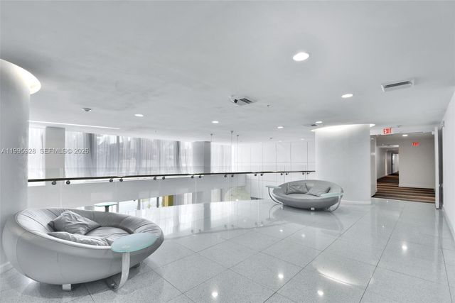 18800 NE 29th Ave PH6, Aventura, FL 33180