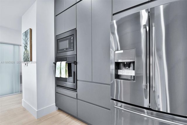 18800 NE 29th Ave PH6, Aventura, FL 33180