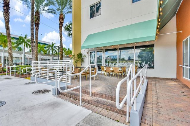 18800 NE 29th Ave PH6, Aventura, FL 33180