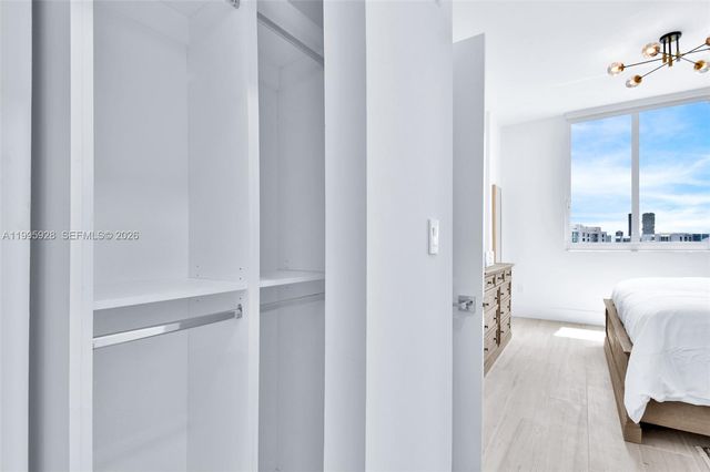 18800 NE 29th Ave PH6, Aventura, FL 33180