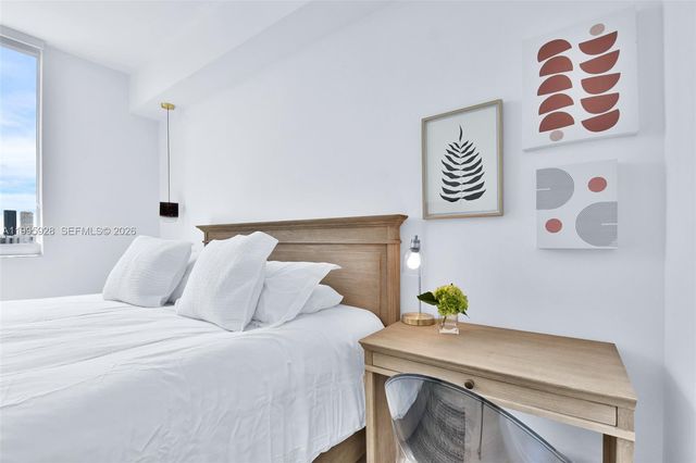 18800 NE 29th Ave PH6, Aventura, FL 33180