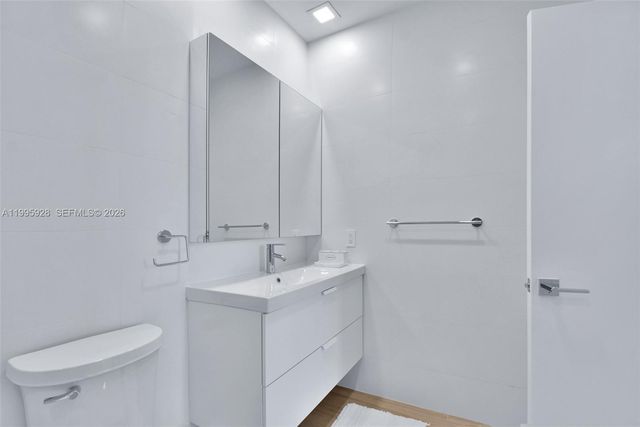 18800 NE 29th Ave PH6, Aventura, FL 33180