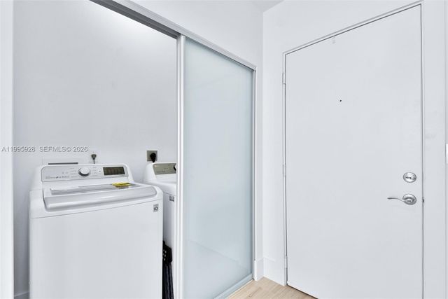 18800 NE 29th Ave PH6, Aventura, FL 33180