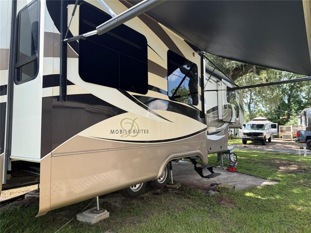 2092 CULBREATH ROAD D24, Brooksville, FL 34602