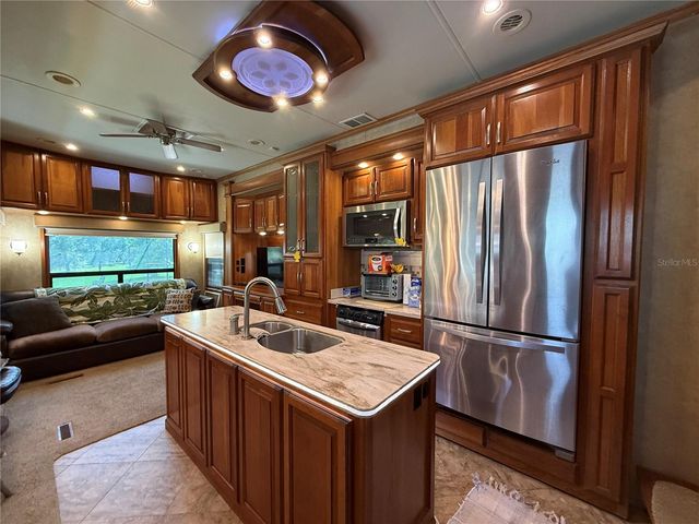 2092 CULBREATH ROAD D24, Brooksville, FL 34602