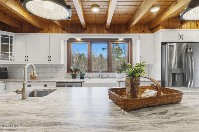 101 Turner Park Lane, Glenville, NY 12302