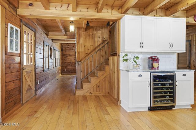 101 Turner Park Lane, Glenville, NY 12302