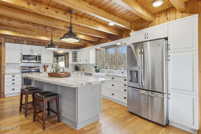 101 Turner Park Lane, Glenville, NY 12302