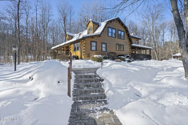 101 Turner Park Lane, Glenville, NY 12302