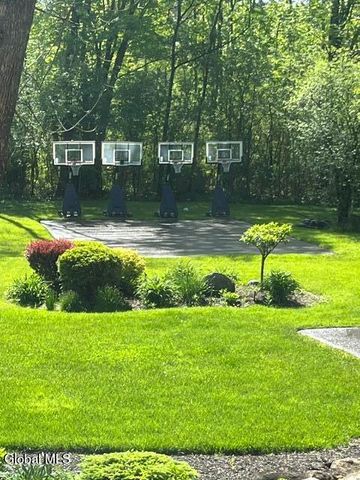 101 Turner Park Lane, Glenville, NY 12302