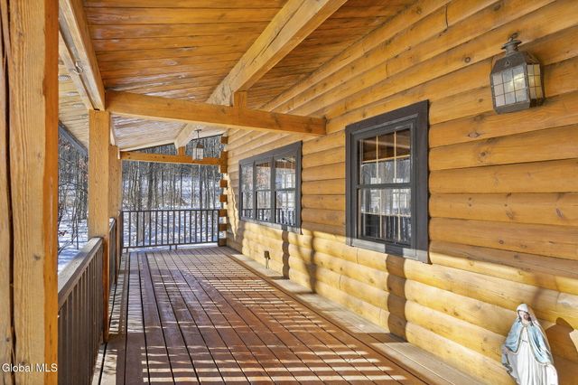 101 Turner Park Lane, Glenville, NY 12302