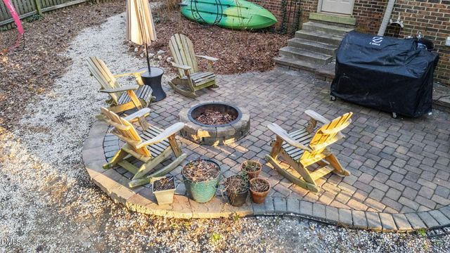 4624 Holly Brook Drive, Apex, NC 27539