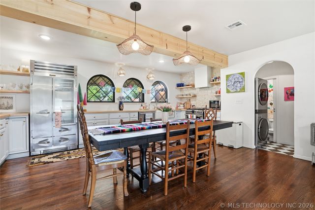 1904 E 14th Street, Tulsa, OK 74104