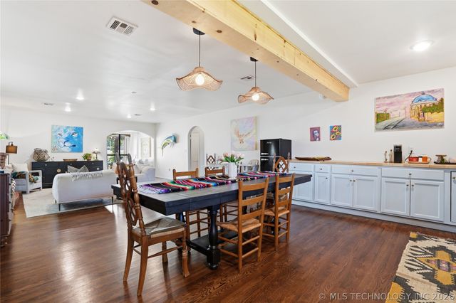 1904 E 14th Street, Tulsa, OK 74104