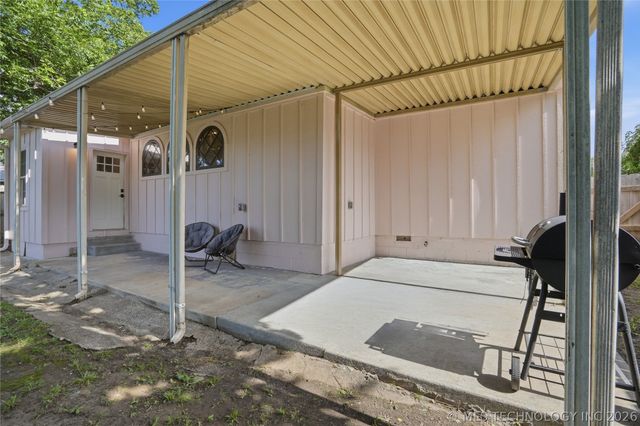 1904 E 14th Street, Tulsa, OK 74104