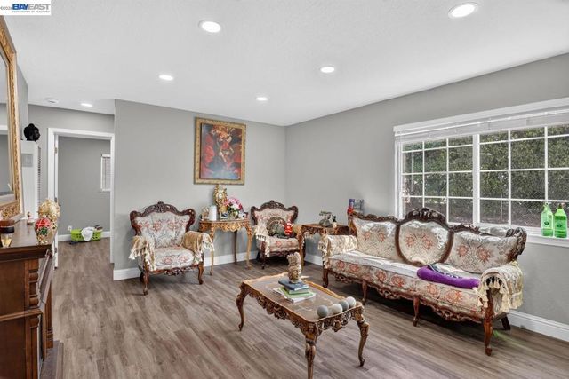 1578 166Th Ave, San Leandro, CA 94578