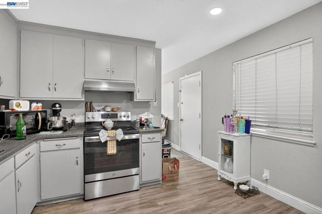 1578 166Th Ave, San Leandro, CA 94578