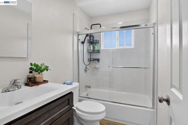 1578 166Th Ave, San Leandro, CA 94578