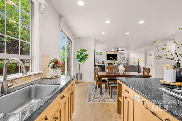 5046 W Parsons Dr, Boise, ID 83714
