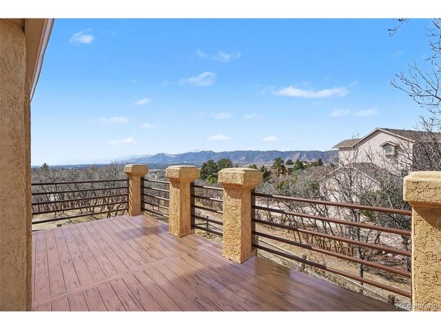 390 Scrub Oak Cir, Monument, CO 80132