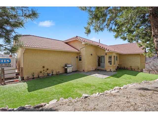 390 Scrub Oak Cir, Monument, CO 80132