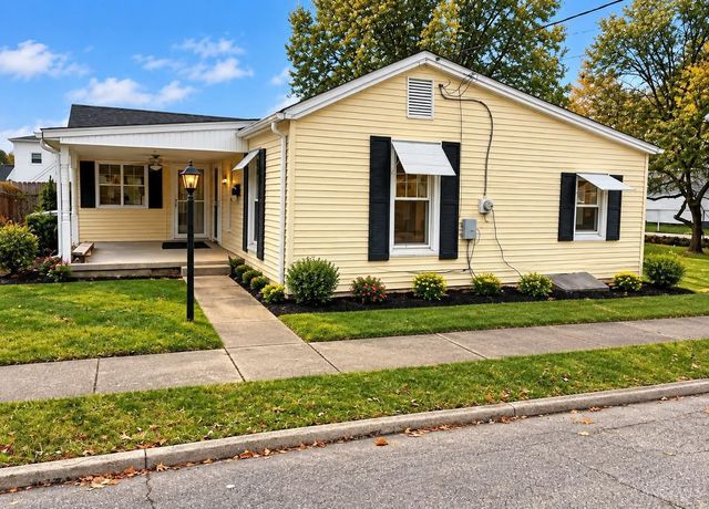 207 Robert Avenue, Franklin, OH 45005